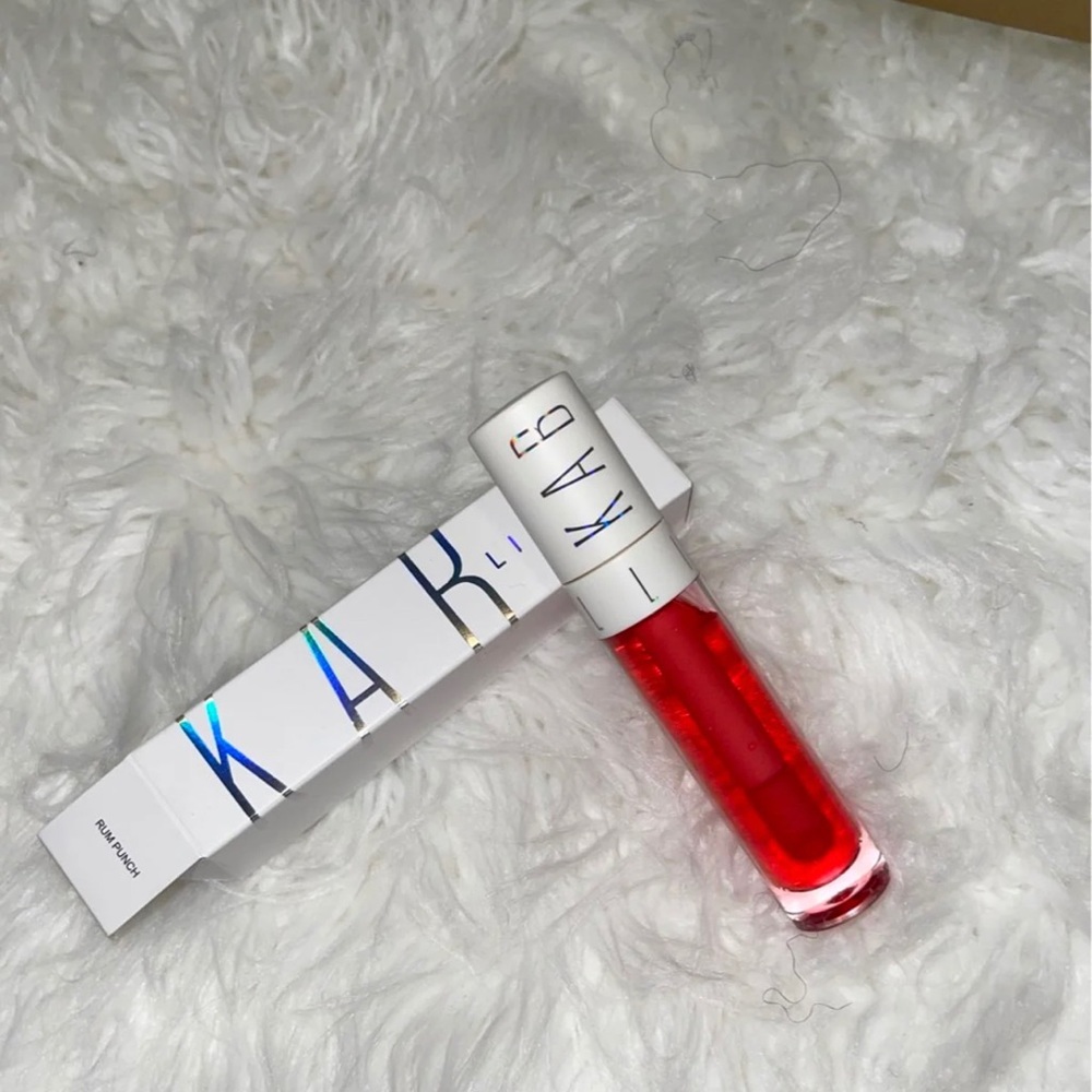 Kab Lip oil